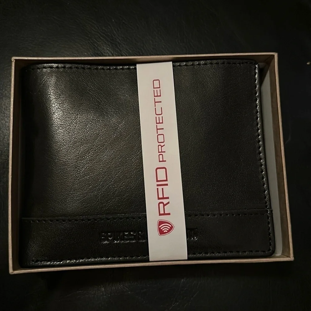 Spikes & Sparrow Alexander Black Leather RFID Billfold Credit Card Wallet Combo